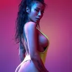 Miss Nawarat Thipkan